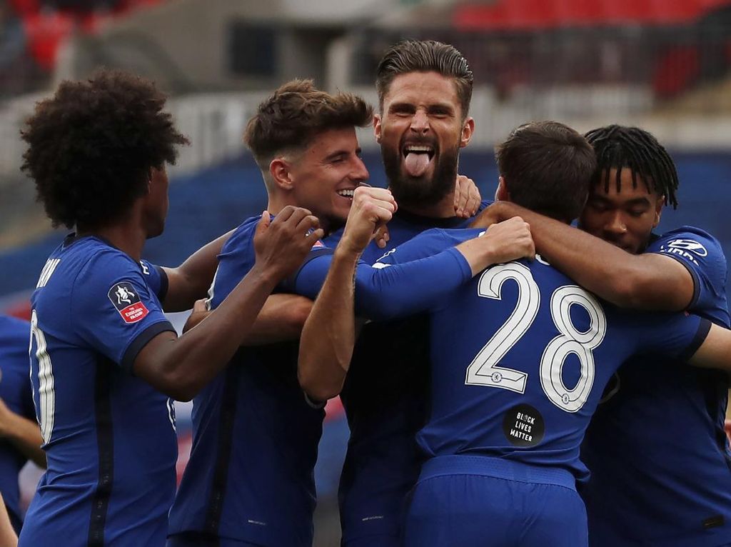 Arsenal Vs Chelsea, Giroud Bidik Trofi Kelima di Laga Spesial Arsenal Vs Chelsea, Giroud Bidik Trofi Kelima di Laga Spesial
