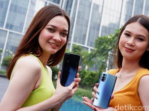 Digoda Dua Warna Oppo Reno4