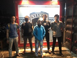 Polisi Tangkap Emak-emak Pencuri Sepeda di Makassar