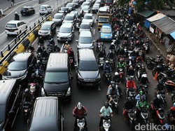 Strategi DKI Batasi Kendaraan Pribadi: Ganjil-Genap sampai Tarif Parkir Tinggi
