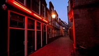 Amsterdam Luncurkan Video Usir Turis... Sasarannya Pelancong Inggris