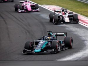 Sean Gelael Gagal Bawa Poin dari F2 Hongaria Sean Gelael Gagal Bawa Poin dari F2 Hongaria