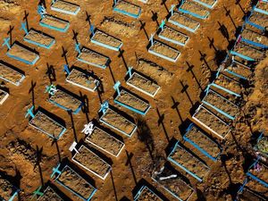 Lebih dari 4 Juta Orang di Amerika Latin Terinfeksi Virus Corona Lebih dari 4 Juta Orang di Amerika Latin Terinfeksi Virus Corona