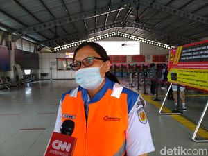 KCI Masih Evaluasi Aturan Penumpang KRL Wajib Pakai Lengan Panjang