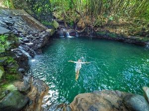 10 Tempat Wisata di Yogyakarta yang Wajib Dikunjungi 10 Tempat Wisata di Yogyakarta yang Wajib Dikunjungi