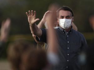 Presiden Brasil Jair Bolsonaro Kali Ini Lebih Banyak Diam Presiden Brasil Jair Bolsonaro Kali Ini Lebih Banyak Diam