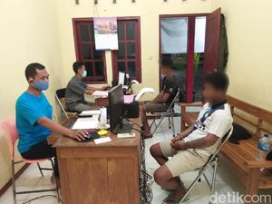 Terlalu! 2 Pemuda Ini Curi 17 Smartphone Inventaris Eks Sekolahnya