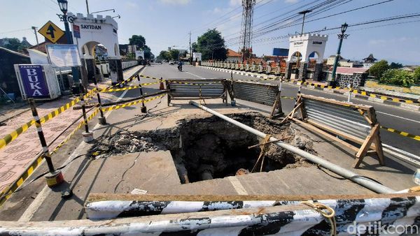 Ini Lubang Galian yang Bikin Pemotor Terperosok di Yogyakarta