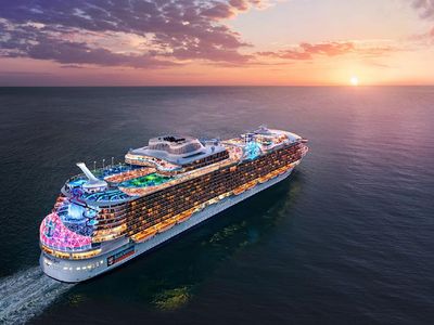 Kapal Pesiar Royal Caribbean Siap Berlayar Lagi