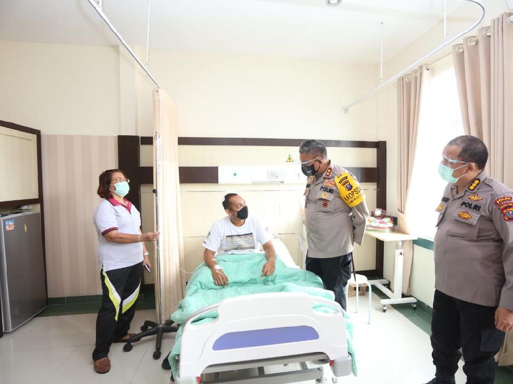 Oknum DPRD F-PDIP Diduga Aniaya Polisi, Kapolda Sumut: Proses Hukum Berjalan Oknum DPRD F-PDIP Diduga Aniaya Polisi, Kapolda Sumut: Proses Hukum Berjalan