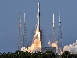 Strategi Menkominfo Biar Slot Satelit Satria 1 Gak Dicolong Strategi Menkominfo Biar Slot Satelit Satria 1 Gak Dicolong