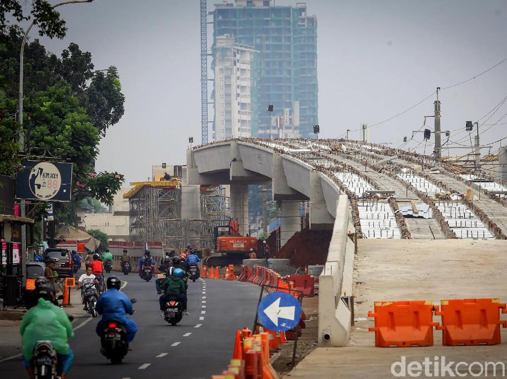 Pembangunan Flyover Tanjung Barat Terus Dikebut Pembangunan Flyover Tanjung Barat Terus Dikebut