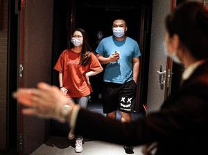 Ilmuwan Top Hong Kong: China Tutupi Kasus Awal Corona di Wuhan