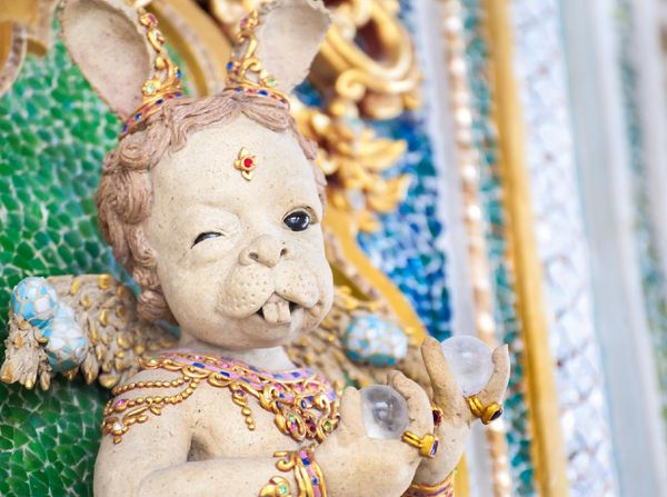 Potret Kuil David Beckham yang Nyentrik di Thailand