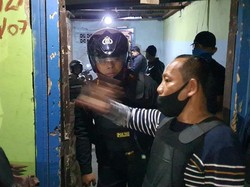 Warga Palembang Tewas Dibacok Tetangga Sendiri, 2 Pelaku Ditangkap