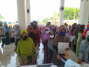 Pencairan Bansos Tunai Pemkab Mojokerto Molor Picu Gejolak di Tingkat Desa
