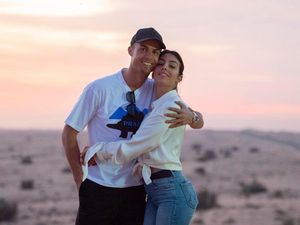 Georgina Mau Pindah ke Paris, Tanda Cristiano Ronaldo ke PSG?