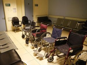 Jatuh Bangun Lebanon Lawan COVID-19 di Tengah Krisis