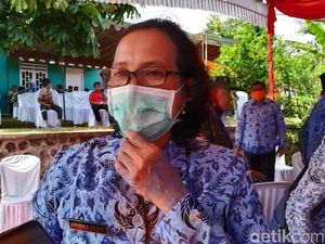 Viral Pemakaman Pasien COVID-19 di Blitar Tanpa APD Layak, Ini Kata Gustug Viral Pemakaman Pasien COVID-19 di Blitar Tanpa APD Layak, Ini Kata Gustug