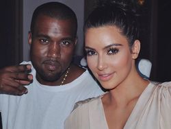 Kanye West Disebut Kerap Pamer Foto Porno Kim Kardashian, Adidas Bertindak!