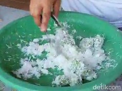 Heboh Jajanan Klepon Tidak Islami, Bagaimana Dampak Penjualan di Pasuruan?