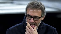 Laurent Blanc, yang kini melatih klub Qatar Al Rayyan, juga masuk daftar favorit posisi manajer MU. (Foto: Getty Images/Gonzalo Arroyo Moreno)