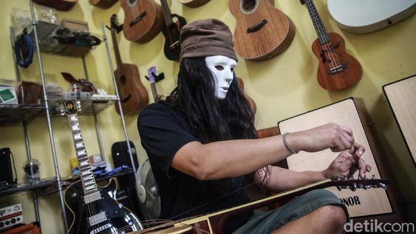 Melirik Jasa Service Gitar yang Makin Hits Sejak Corona