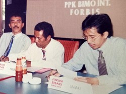 Nostalgia Foto Jadul Jokowi & Sri Mulyani, SP Pertamina Gugat Erick Thohir