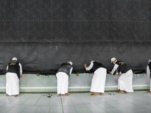 Sejarah Kain Kiswah yang Menutupi Kakbah Sejak Tahun 1926 Sejarah Kain Kiswah yang Menutupi Kakbah Sejak Tahun 1926