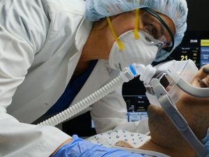 Uji Klinis Pengobatan Corona Capai Terobosan, Peluang Sembuh 2-3 Kali Lipat