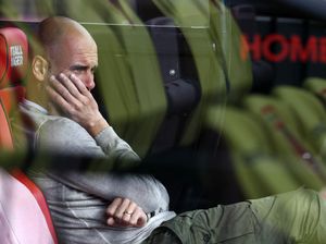 Ingat Jarak dengan Liverpool, Guardiola Enggak Mood Bahas Individu
