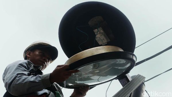 Perawatan PJU untuk Kenyamanan Pengguna Jalan