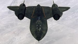 Foto Pesawat Tercepat: Blackbird