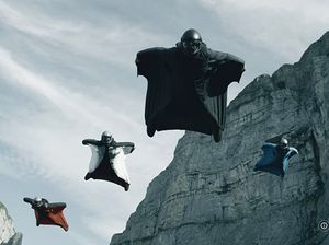 Sinopsis Film Point Break, Konspirasi di Tengah Aksi Perampokan Sinopsis Film Point Break, Konspirasi di Tengah Aksi Perampokan