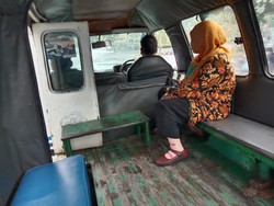 Sudah Ada Perwal Kebiasaan Baru, Bagaimana Pelaksanaannya di Angkot Medan?