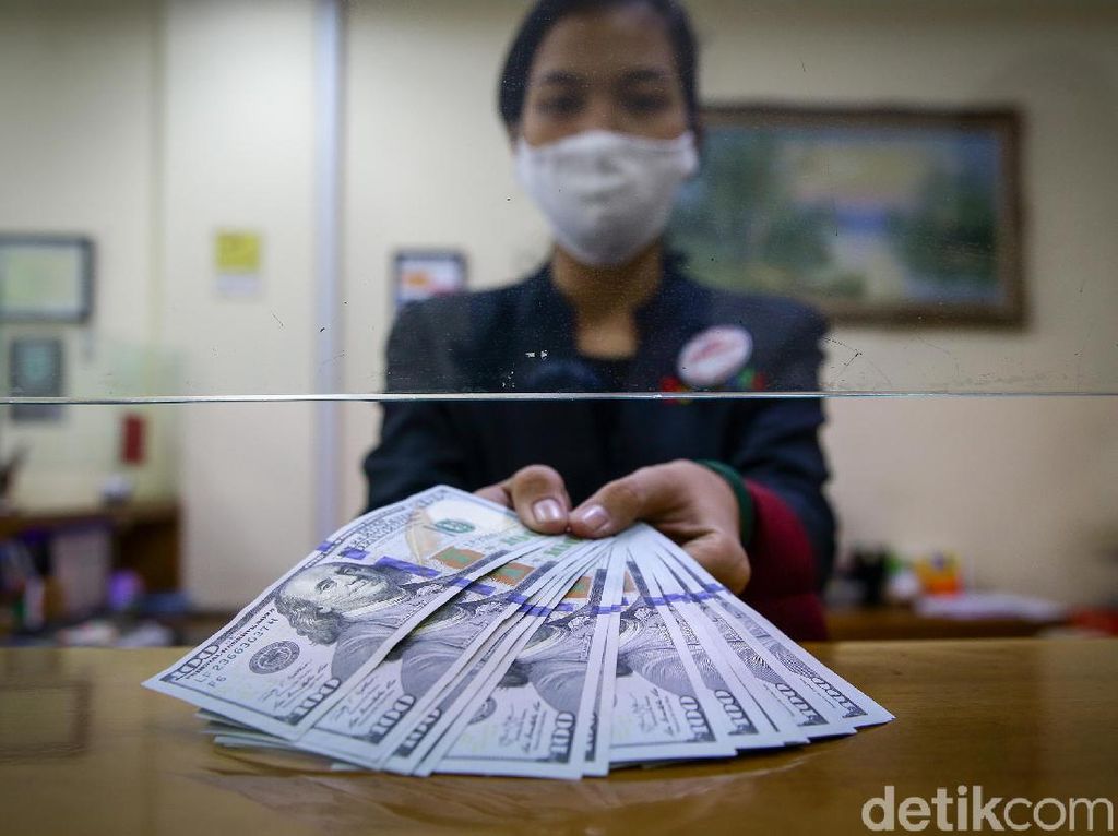 Pasca HUT RI ke-75, Dolar AS Pagi Ini Rp 14.750 Pasca HUT RI ke-75, Dolar AS Pagi Ini Rp 14.750
