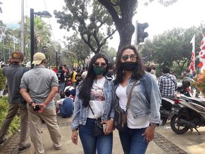 Ikut Demo di Balai Kota DKI, Ini Curhat Biduan Dangdut Terdampak Corona