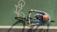 Hati-hati! Operasi Patuh Juga Sasar Pesepeda Bandel Lho