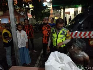 Dikira Mau Curi Motor, Manusia Silver di Bekasi Ini Ternyata Mabuk