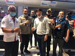 Shin Tae-yong Akhirnya Tiba di Indonesia