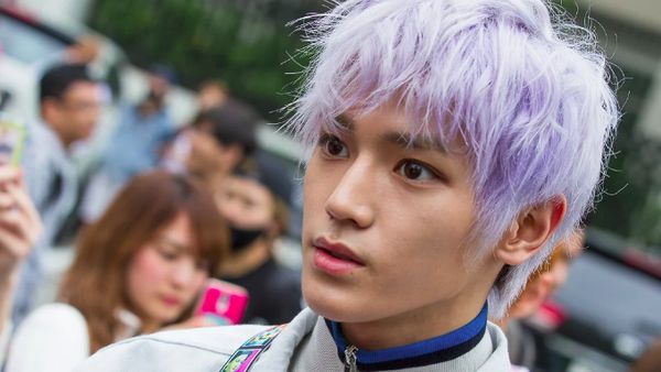 Beda Penampilan 10 Artis Korea di Foto Edit Versus Tanpa Edit