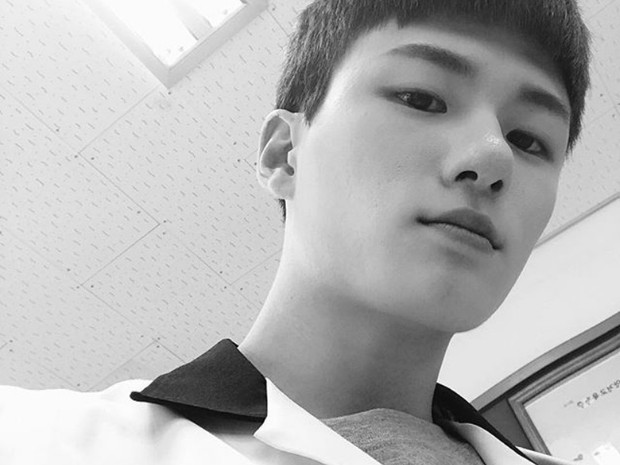 Foto: potret ganteng aktor Korea Shin Seung Ho