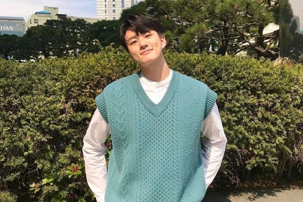 Foto: potret ganteng aktor Korea Shin Seung Ho