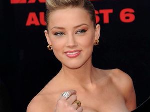 Satu Juta Petisi Ingin Amber Heard Didepak dari Aquaman 2 Satu Juta Petisi Ingin Amber Heard Didepak dari Aquaman 2