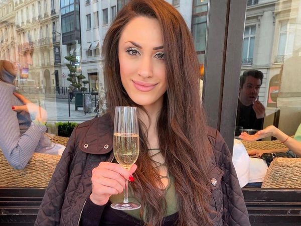 Foto: Pakar Seks Cantik yang Tewas Tanpa Busana, Kematiannya Jadi Misteri