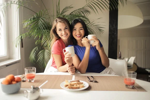 Perlakukan Seperti Saudara Kandung/Foto: Pexels.com Perlakukan calon ipar seperti saudara kandung agar lebih mudah untuk dekat.