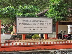Satu Pejabat PUPR Trenggalek Positif COVID-19, Puluhan Pegawai Jalani Swab