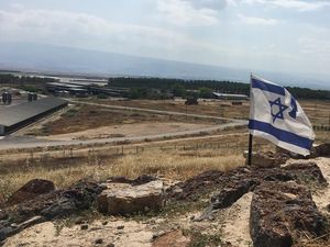 Cerita Sulit Ambulans di Antara Konflik Palestina-Israel Cerita Sulit Ambulans di Antara Konflik Palestina-Israel