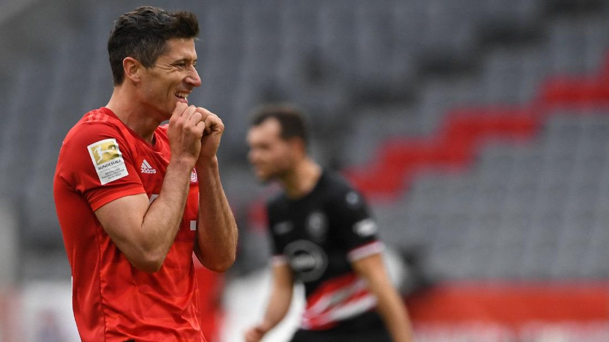 Legenda Barcelona Rivaldo meyakini Robert Lewandowski akan kecewa berat usai ditiadakannya Ballon dOr 2020. (Foto: Christof Stache/Pool via Getty I/Pool)