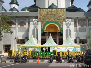 Riwayat Masjid Agung dan Cikal Bakal Berdirinya Kabupaten Lamongan Riwayat Masjid Agung dan Cikal Bakal Berdirinya Kabupaten Lamongan